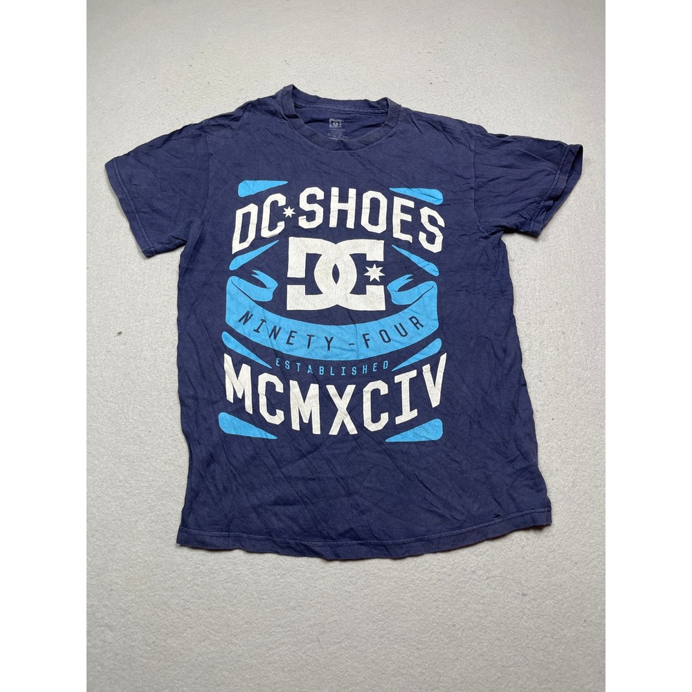 DC Shoes T-Shirt 100% Cotton Navy Blue Graphic Print Small Mens